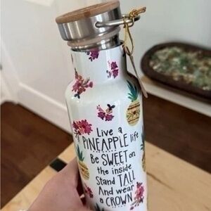 32oz ‘LIVE A PINEAPPLE LIFE’ Water Bottle - NATURAL LIFE
